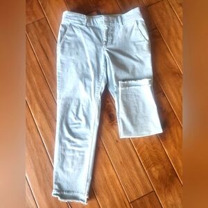 Loft Mint Capri Pant w/fringe cuffs